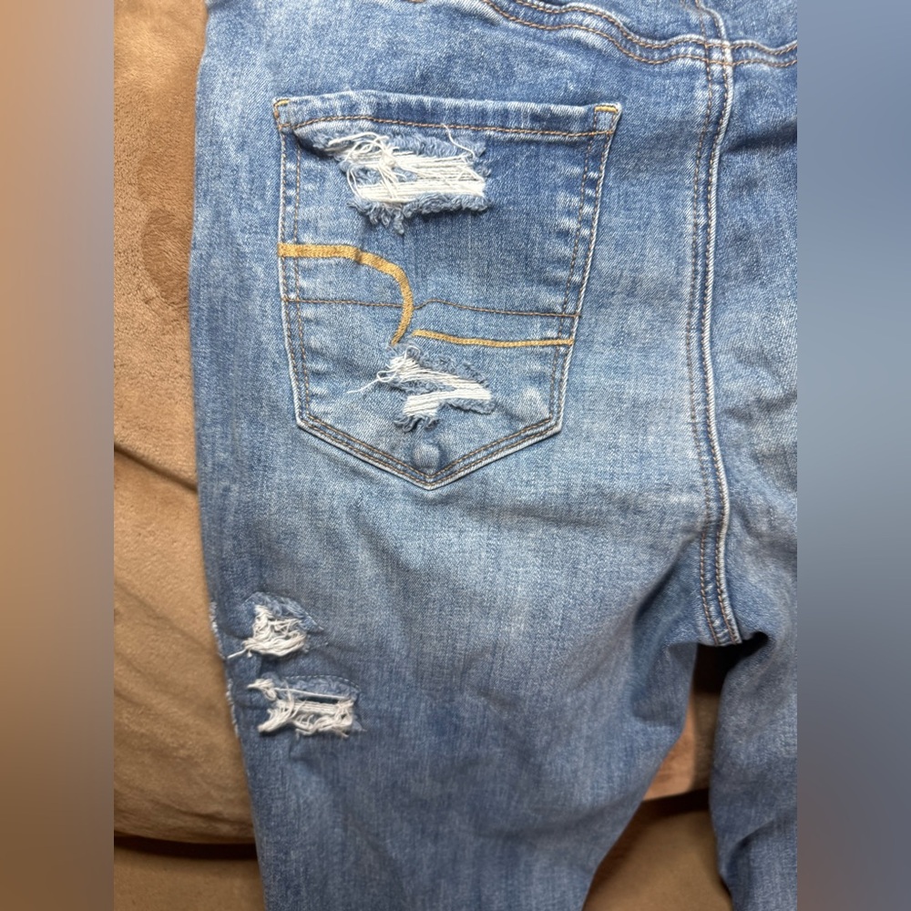 American Eagle Outfitter’s Women’s Size 10 High-Rise Distressed Skinny Jeans - Picture 14 of 15